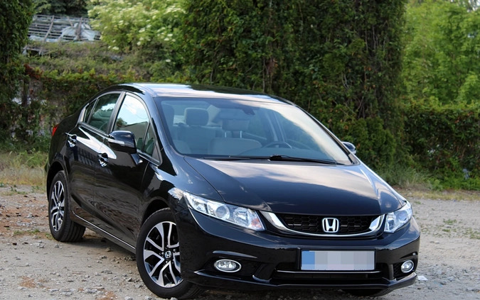 Honda Civic cena 48900 przebieg: 130000, rok produkcji 2016 z Pruszków małe 154